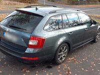 gebraucht Skoda Octavia 1.4 TSI Joy Navi, Pano, SHZ, PDC, Xenon