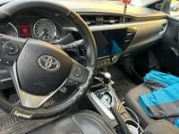 Gebraucht Toyota Corolla Multidrive S 132 PS (97 kW) 2015 Silber Limousine