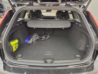 gebraucht Volvo V60 T6 AWD Recharge R Design BLIS CAM FHZ PANO