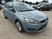 Używany Ford Focus Titanium 116 KM (85 kW) 2008 Beżowy Sedan/Limuzyna