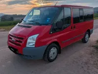 Używany Ford Transit 140 KM (102 kW) 2011 Czerwony Minivan