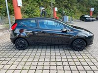 Gebraucht Ford Fiesta 100 PS (73 kW) 2014 Schwarz Kleinwagen