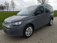 Neu VW Caddy Basis 102 PS (75 kW) 2026 Candyweiß Van / Kleinbus