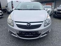 Gebraucht Opel Corsa Innovation 90 PS (66 kW) 2009 Starsilber iii m2 Kleinwagen