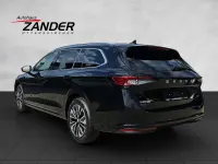 Neu Skoda Superb Selection 193 PS (141 kW) 2026 Ebony schwarz Kombi