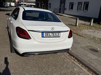 Gebraucht Mercedes C200 Avantgarde 150 PS (110 kW) 2018 Limousine