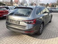 Gebraucht Skoda Superb Style 218 PS (160 kW) 2023 Graphitegrau metallic Kombi