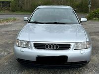 Gebraucht Audi A3 125 PS (91 kW) 1997 Silber Kleinwagen
