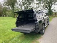 Gebraucht Nissan Navara 190 PS (139 kW) 2018 Schwarz Pickup