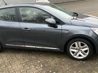 Gebraucht Renault Clio V 67 PS (49 kW) 2021 Grau Kleinwagen