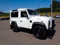 Gebraucht Land Rover Defender 122 PS (89 kW) 2013 Weiß Kombi