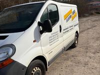 Gebraucht Renault Trafic 145 PS (106 kW) 2007 Weiß Van / Kleinbus