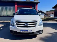 Gebraucht Hyundai H-1 116 PS (85 kW) 2014 Creamy white / sol Van / Kleinbus