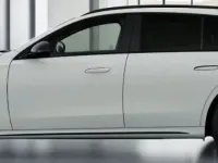 Gebraucht Mercedes E300 AMG 313 PS (230 kW) 2025 Weiß Limousine