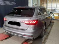 Gebraucht Audi A4 Advanced 204 PS (150 kW) 2022 Terragrau metallic Kombi