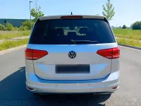 Gebraucht VW Touran 150 PS (110 kW) 2021 Silber Van / Kleinbus