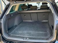 Gebraucht VW Passat 150 PS (110 kW) 2016 Schwarz Kombi