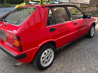 Gebraucht Lancia Delta 132 PS (97 kW) 1989 Rot Kleinwagen