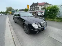Gebraucht Mercedes E320 Elegance 224 PS (164 kW) 2006 Obsidianschwarz  metalliclack Kombi