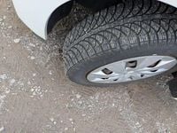 Gebraucht Toyota Verso-S 99 PS (72 kW) 2014 Weiß Van / Kleinbus