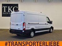 Gebraucht Ford Transit Trend 131 PS (96 kW) 2023 Weiß Limousine