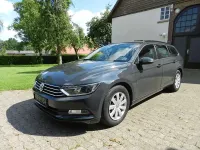 Gebraucht VW Passat Trendline 125 PS (91 kW) 2018 Uranograu Kombi