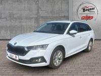 Gebraucht Skoda Octavia 150 PS (110 kW) 2022 Moon weiss perleffekt Kombi