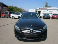 Gebraucht Mercedes 300 Avantgarde 194 PS (142 kW) 2020 Schwarz Limousine