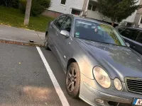 Używany Mercedes E320 204 KM (150 kW) 2005 Szary Sedan/Limuzyna