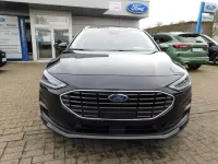 Neu Ford Focus Titanium X 116 PS (85 kW) 2026 Schwarz Kombi