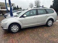 Gebraucht Ford Focus Style 101 PS (74 kW) 2007 Silber Limousine