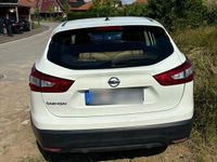 Gebraucht Nissan Qashqai 116 PS (85 kW) 2014 Weiß SUV