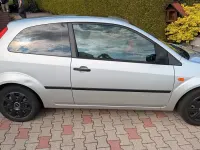 Gebraucht Ford Fiesta 80 PS (58 kW) 2005 Silber Kleinwagen