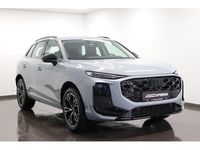 Neu Audi Q3 Sport 150 PS (110 kW) 2025 Grau SUV