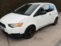 Gebraucht Mitsubishi Colt 75 PS (55 kW) 2009 Weiß Kleinwagen