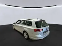 Gebraucht VW Passat 122 PS (89 kW) 2021 Silber Kombi
