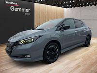 Gebraucht Nissan Leaf Tekna 160 kW (218 PS) 2024 Ceramic grey p/black m Kleinwagen