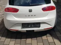 Używany Seat Leon Style 125 KM (91 kW) 2010 Biały Hatchback
