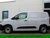 Neu Citroën Berlingo 102 PS (75 kW) 2025 Lackierung weiss icy/deckende Van / Kleinbus