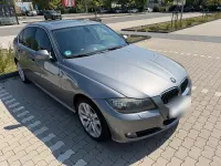 Gebraucht BMW 325 204 PS (150 kW) 2010 Grau Limousine