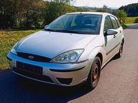 Usata Ford Focus 101 CV (74 kW) 2005 Grigio Utilitaria