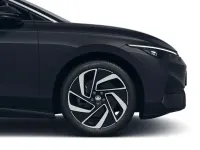 Gebraucht VW ID.7 Pro 210 kW (286 PS) 2023 Grenadillschwarz metallic Kleinwagen