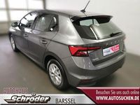 Gebraucht Skoda Fabia Selection 80 PS (58 kW) 2024 Grau Limousine