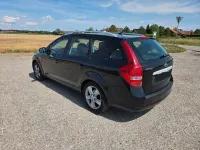 Gebraucht Kia Ceed Sportswagon 116 PS (85 kW) 2012 Schwarz Kombi