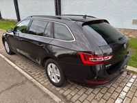 Gebraucht Skoda Superb Ambition 150 PS (110 kW) 2019 Schwarz Kombi