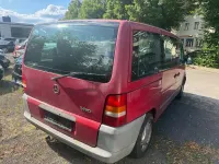 Gebraucht Mercedes Vito 122 PS (89 kW) 2003 Rot Van