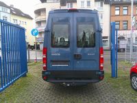 Gebraucht Iveco Daily 126 PS (92 kW) 2013 Blau Van / Kleinbus