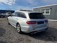 Gebraucht Mercedes E220 AMG 194 PS (142 kW) 2018 Silber Kombi