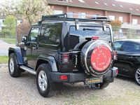 Gebraucht Jeep Wrangler Unlimited Sahara 200 PS (147 kW) 2011 Schwarz SUV
