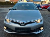 gebraucht Toyota Auris Turbo Deal 6-Gang